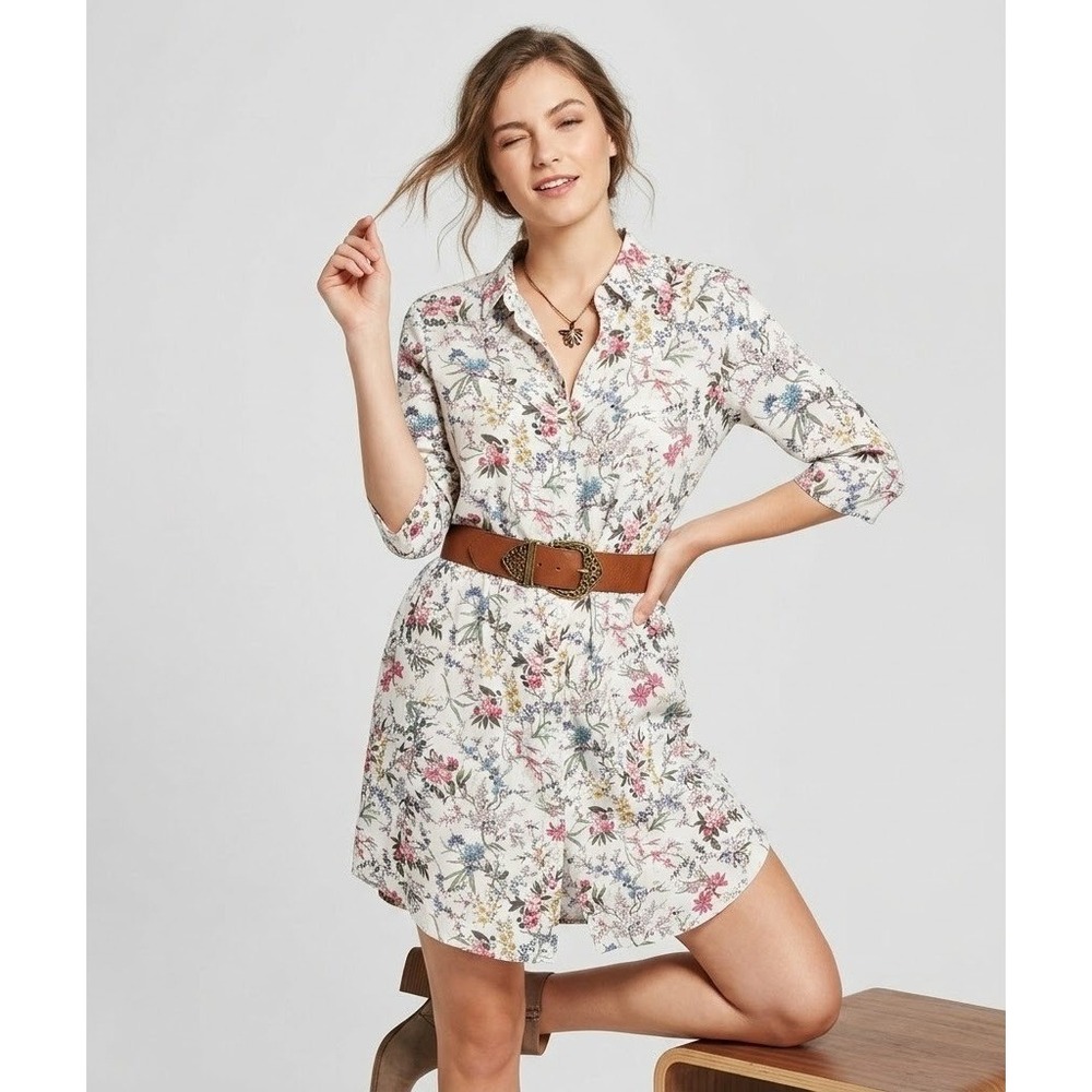 H&M Floral Print Dress White‎ Mini Elbow Sleeve Womens Size 4 Viscose